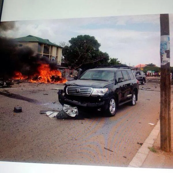 buhari's convoy.jpg