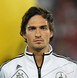 Hummels.jpg