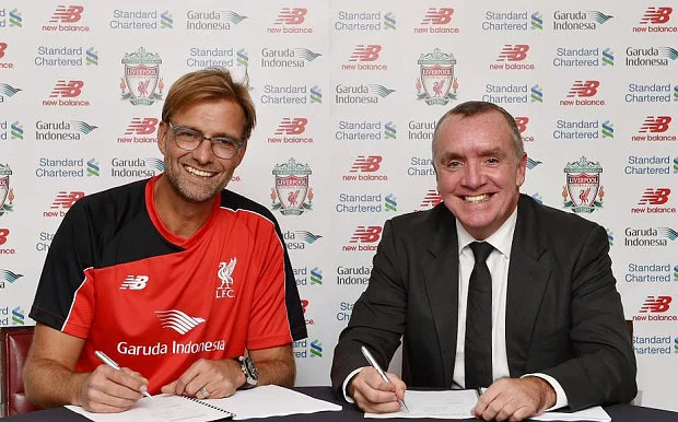 klopp-signs-liverp.jpg