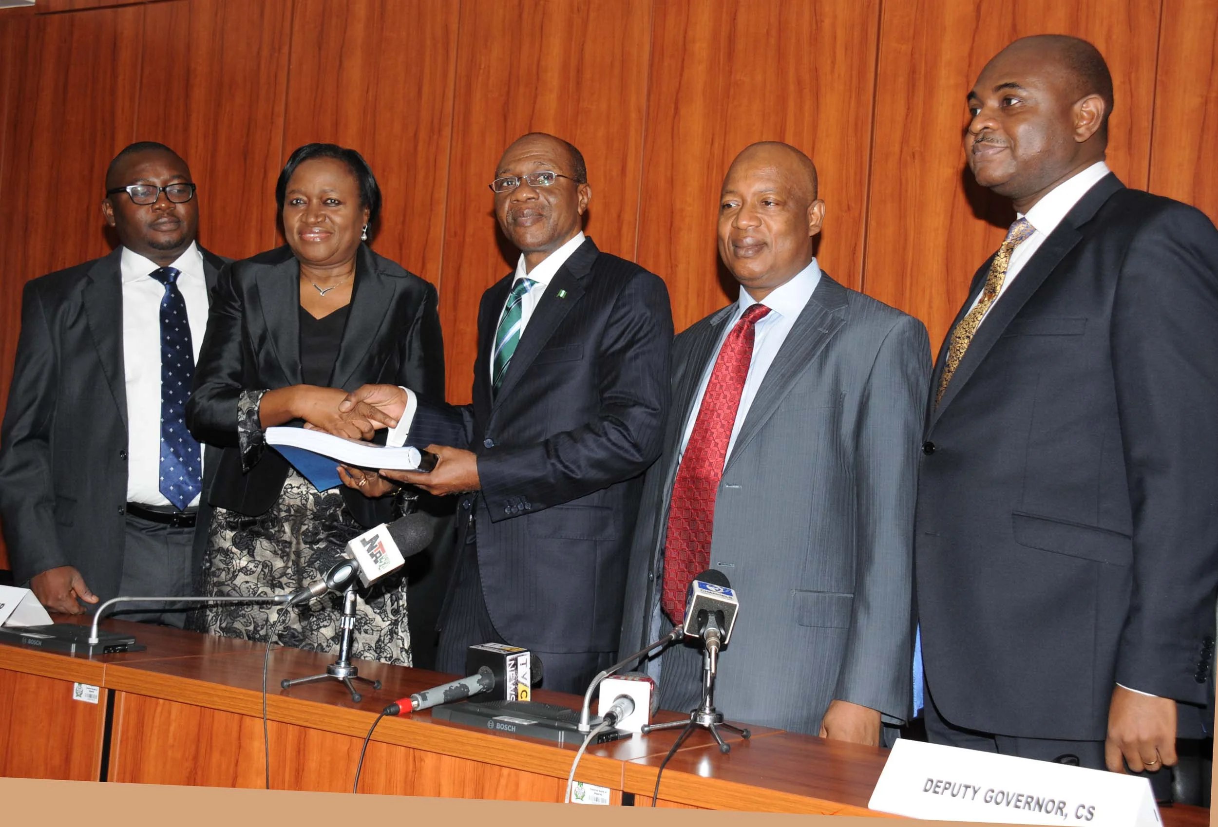 PIC. 3.  NEW CBN GOVERNOR ASSUMES OFFICE IN ABUJA.jpg