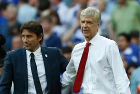 antonio-conte-arsene-wenger.jpg