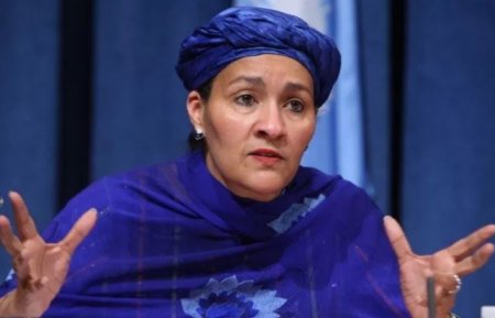 amina moh.JPG