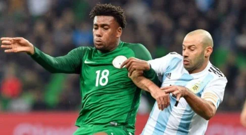 iwobi mascherano.webp