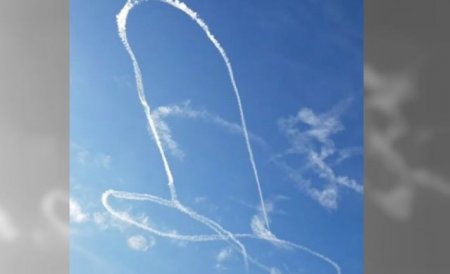 U.S. Navy Crew Grounded After Pilot Draws Penis in the Sky