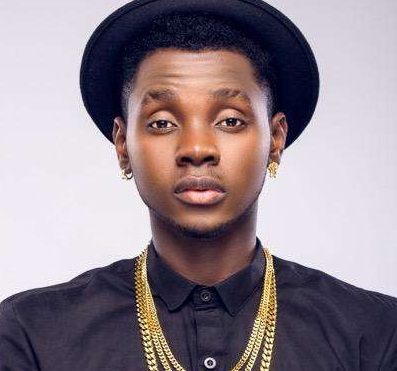 kiss daniel.jpg