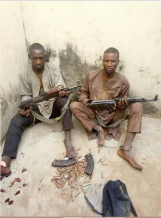 kidnappers-and-weapons-kaduna.JPG