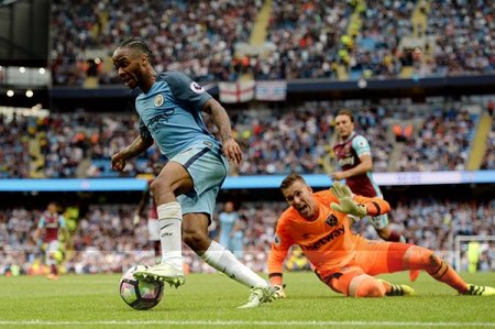 Man-City-sterling1.jpg