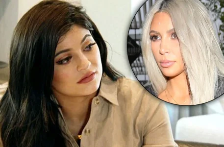 Kylie-Jenner-Pregnant-Kim-Kardashian-Baby-Visit-pp.webp
