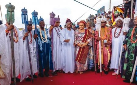 ajimobi chiefs.JPG