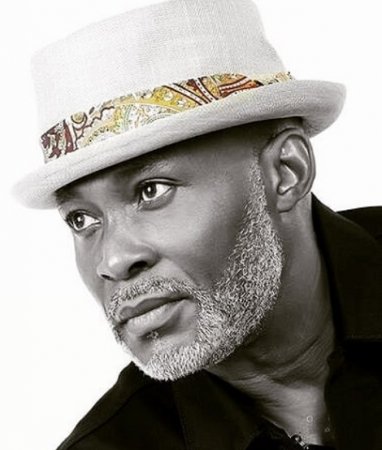 if-i-wasnt-handsome-will-you-still-love-me-nollywood-actor-rmd-preach-humility-to-fans.jpg