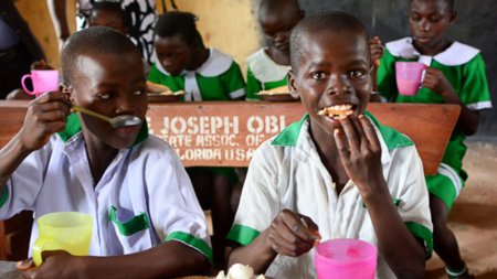 school-feeding--1062x598.jpg