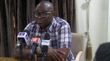 Fayose-carpets-Fayemi-1024x576.jpg