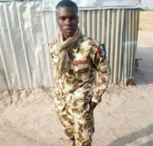 naija soldiers.webp