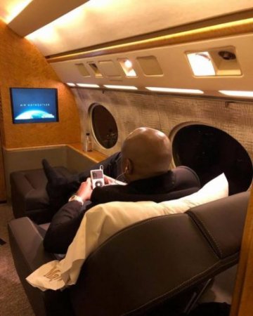 Mayweather-Jet-II.jpg