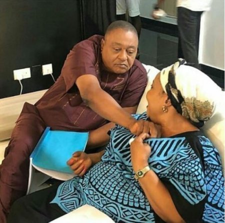 nollywood-actor-jide-kosoko-spotted-on-camera-touching-a-woman-photo.jpg