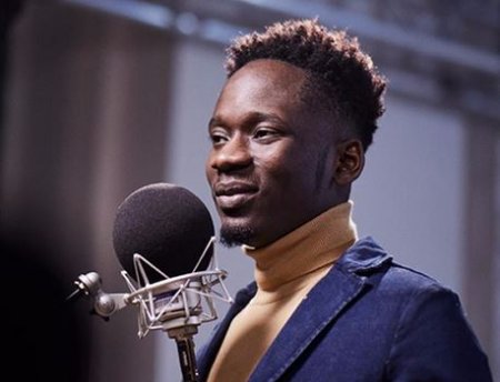 mr eazi.JPG