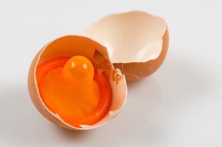 condom-egg-pregnancy.jpg