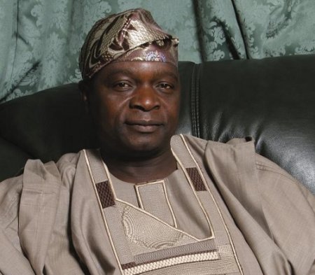 oyinlola.jpg