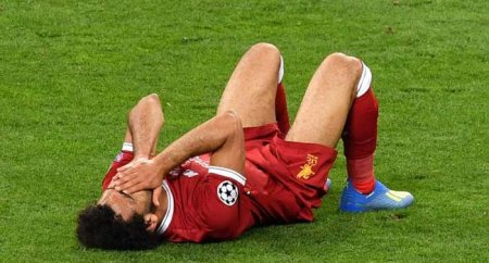 Mohammed-Salah-Down-Injured.jpg