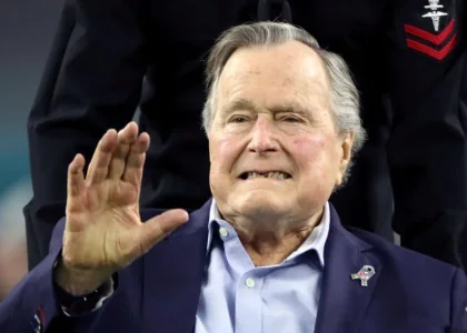 George-Bush.webp