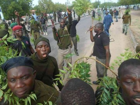 Leadership-newspaper-police-protest-in-maiduguri.jpg
