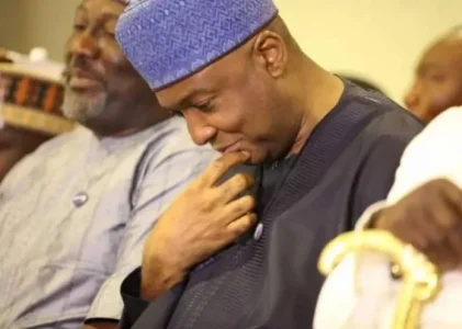 saraki.jpg