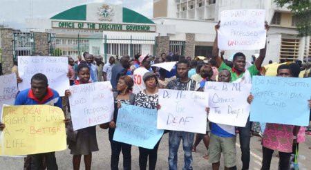 Trustees-of-Christian-Mission-for-the-Deaf-protest-in-Ibadan.jpg