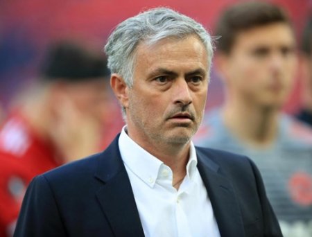 england-jose-mourinho-1.jpg