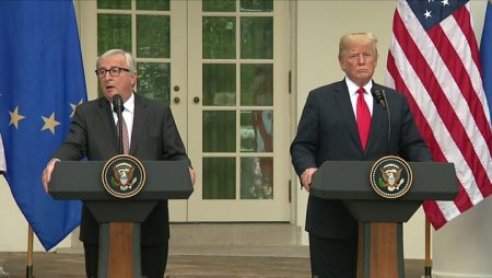 BBC-News-Donald-Trump-chief Jean-Claude Juncker..jpg