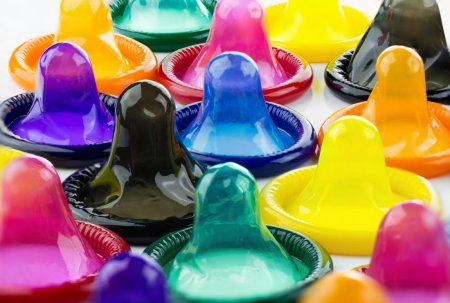 image-of-condoms-which-can-help-to-prevent-anal-herpes.jpg