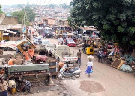 Kumasi market.jpg