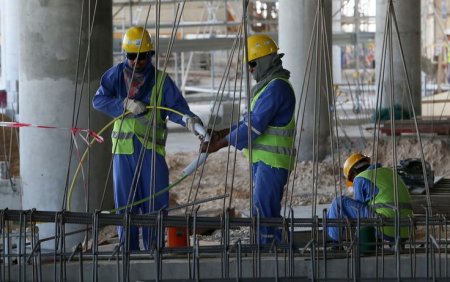 Qatar-2020-Over-600-construction-workers (1).jpg