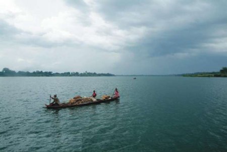 oguta-lake.jpg