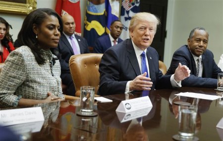 Donald-Trump-Omarosa.jpg