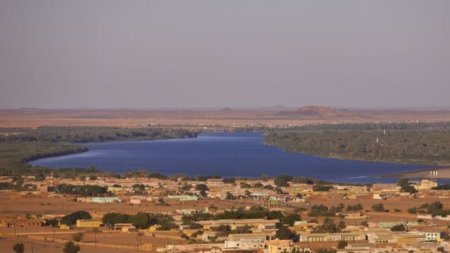 BBC-News-near River Nile.jpg