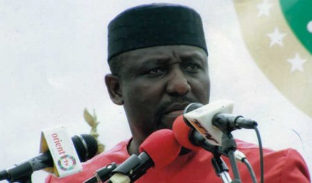 Rochas-Okorocha.jpg