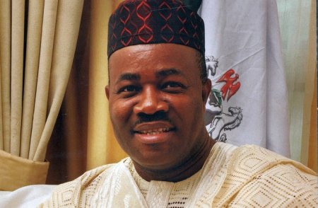 Godswill Akpabio.jpg