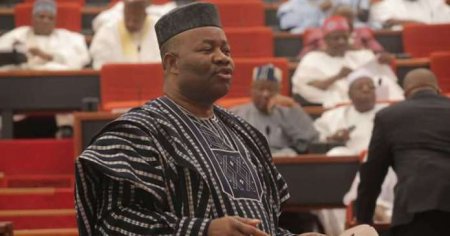 Senator-Godswill-Akpabio.jpg