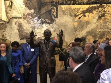 Sahara Reporters-Nelson Mandela Statue UN.jpg