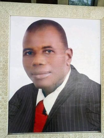The late pastor David Gbasi.jpg