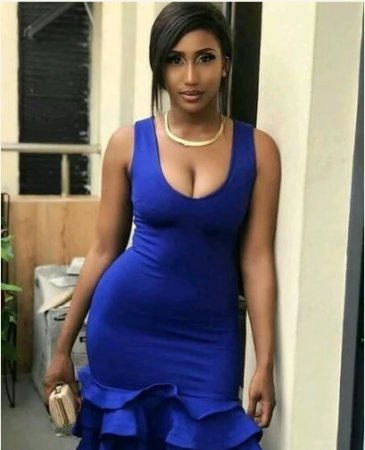 Tori News-Waje daughter Emerald.JPG