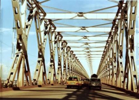 onitsha-bridge-how-people-travelled-then-vs-now.jpg