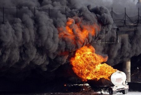 oil-tanker-explosion.jpg