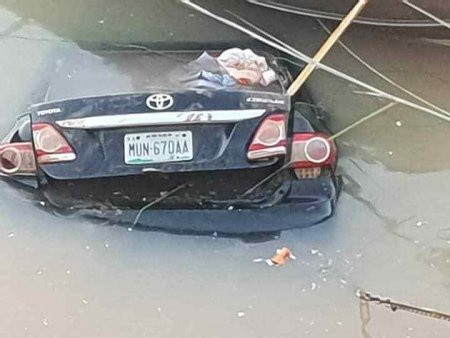 The missing General's car as found in a pool.jpg