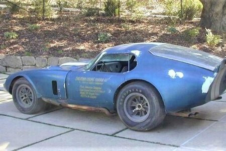 Shelby-Daytona-Coupes.jpg