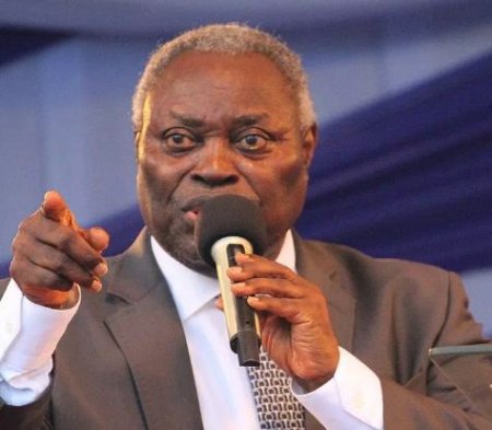 kumuyi.JPG