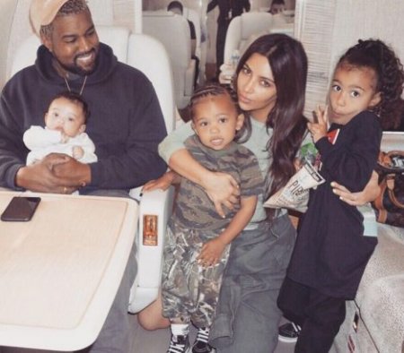 Kim-Kardashian-says-Kanye-West.jpg