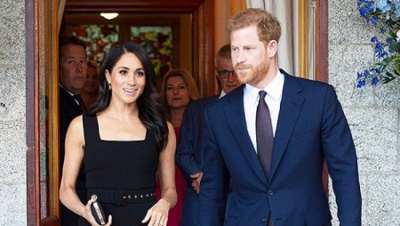 Prince Harry and his wife Meghan Markle.jpg