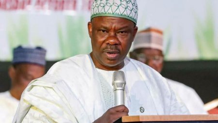 Gov. Ibikunle Amosun.jpg