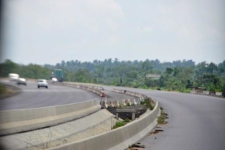 Tori News-Lagos-Ibadan expressway.jpg